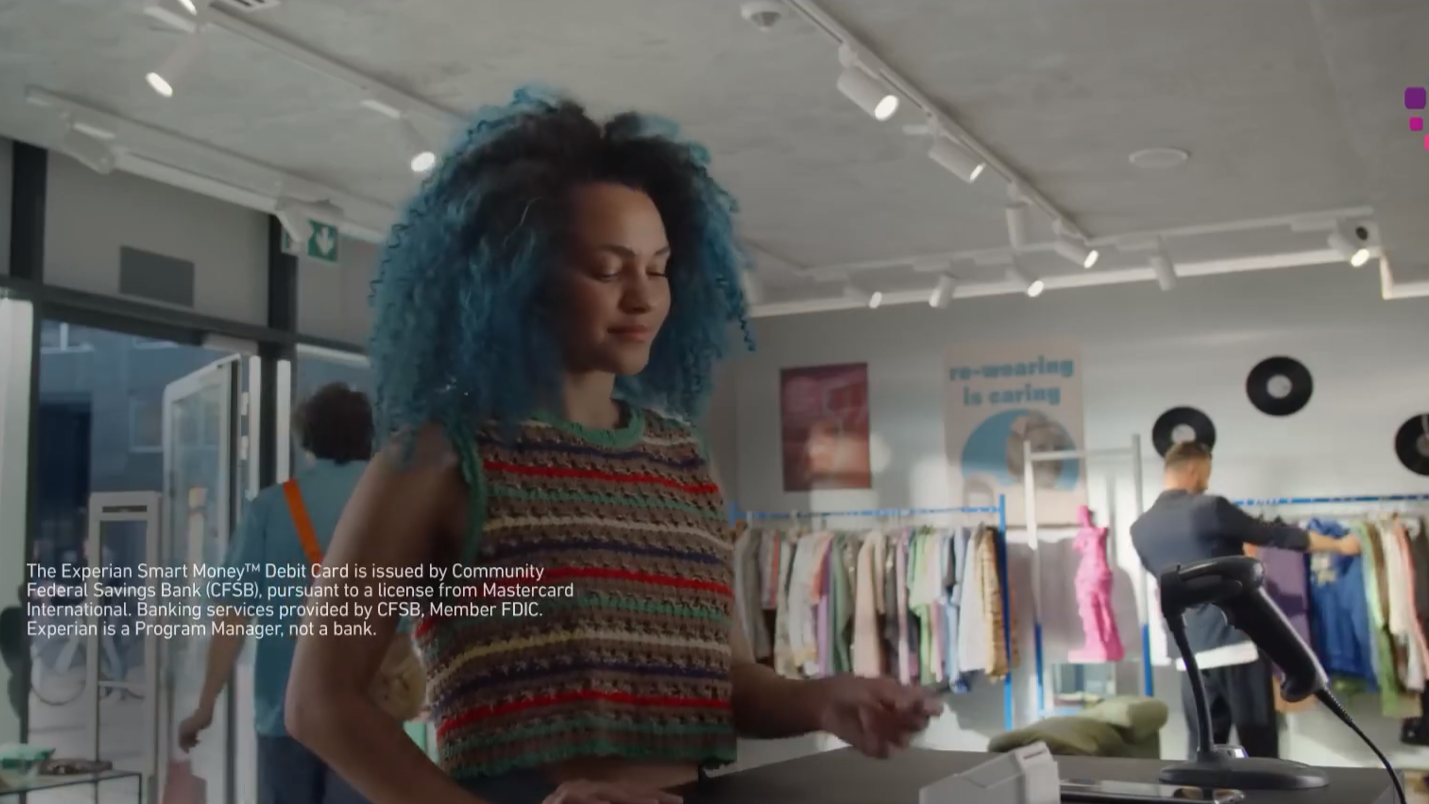 MANUELA IN A NEW COMMERCIAL FOR